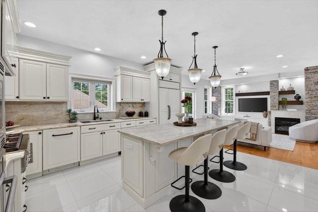 54 Wild Pasture Ln, Rowley, MA 01969