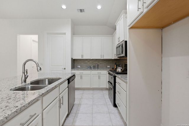 132 Gliding Willow, San Marcos, TX 78666