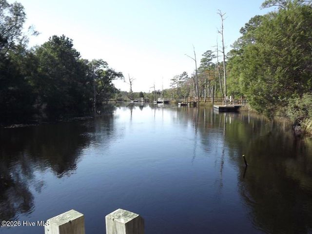 778 Cedarhurst Drive SE, Bolivia, NC 28422