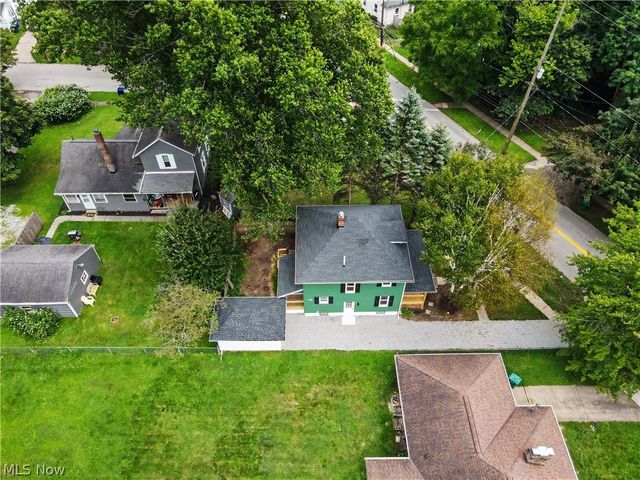 452 Mill Road, Ravenna, OH 44266
