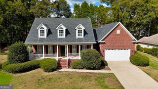 527 Sugarloaf Drive, Macon, GA 31204