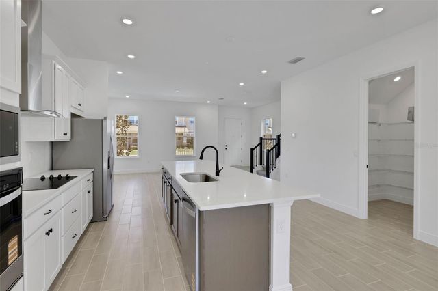 13169 CALMING BREEZE WAY, Winter Garden, FL 34787