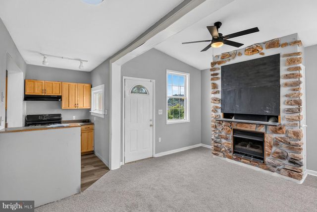 2803 FLEETWOOD AVE, Baltimore, MD 21214
