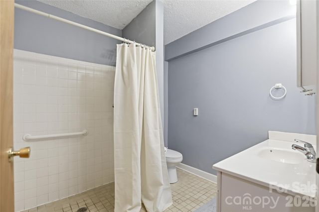 125 Southwood Park Road, Mooresville, NC 28117