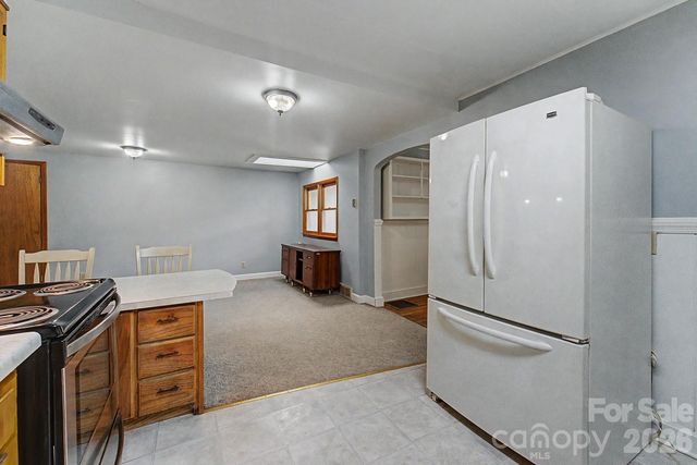 80 Nature Lane, Waynesville, NC 28786