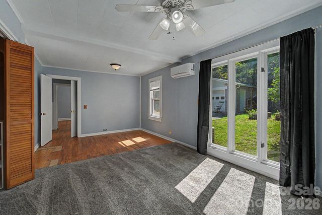 80 Nature Lane, Waynesville, NC 28786