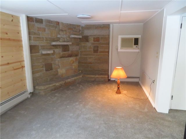 280 Rockdale Rd, Penn Twp, PA 16002