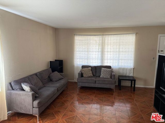 38454 Sumac Avenue, Palmdale, CA 93550