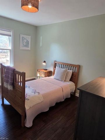 1399 Mercer Road RD, Gloucester Point, VA 23062