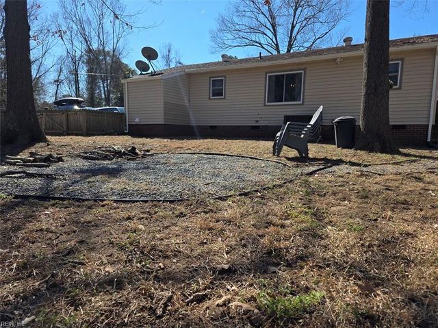 1399 Mercer Road RD, Gloucester Point, VA 23062