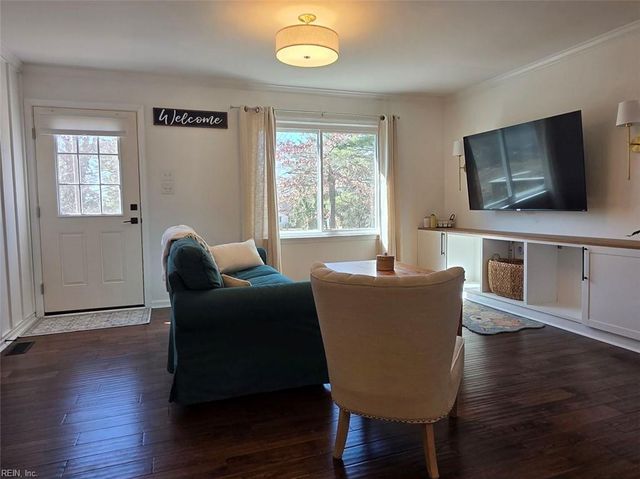 1399 Mercer Road RD, Gloucester Point, VA 23062