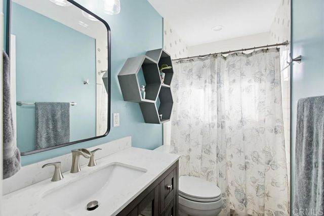 8534 Sandstone, Santee, CA 92071