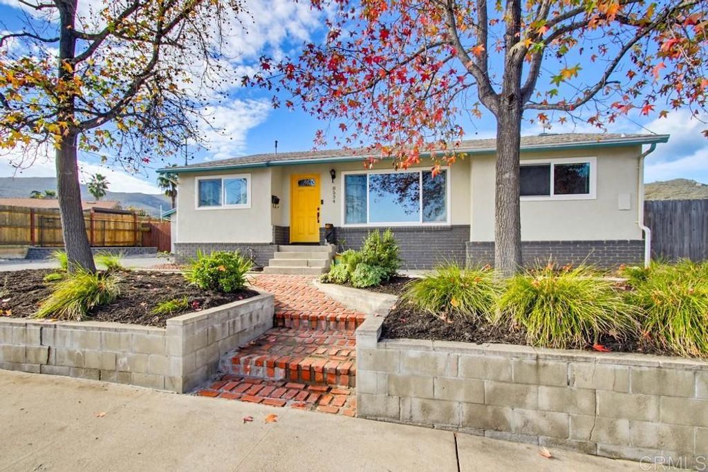 8534 Sandstone, Santee, CA 92071