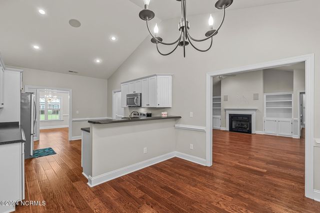 427 Candlewood Drive, Jacksonville, NC 28540