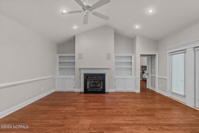 427 Candlewood Drive, Jacksonville, NC 28540