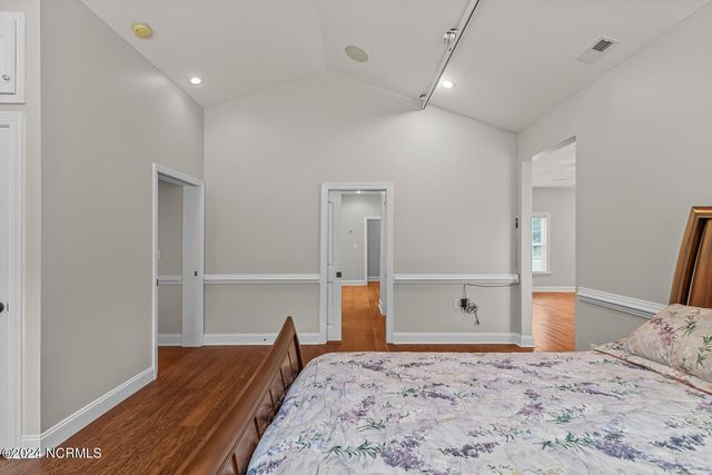 427 Candlewood Drive, Jacksonville, NC 28540