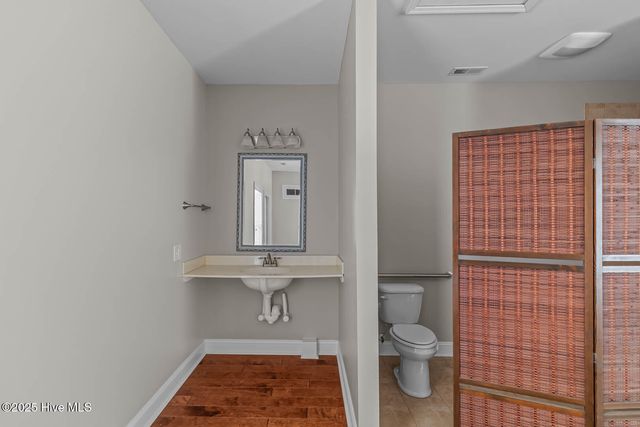 427 Candlewood Drive, Jacksonville, NC 28540