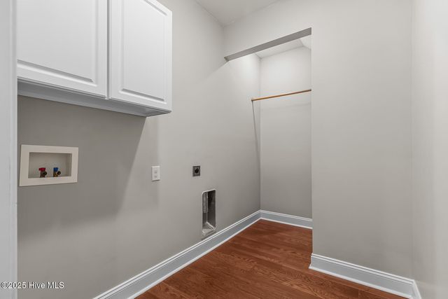 427 Candlewood Drive, Jacksonville, NC 28540