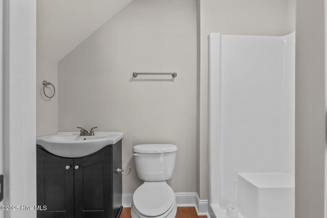 427 Candlewood Drive, Jacksonville, NC 28540