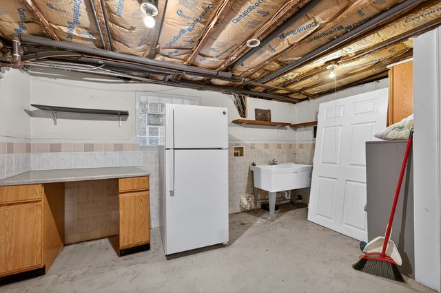 835 N Maplewood Avenue 1F, Chicago, IL 60622