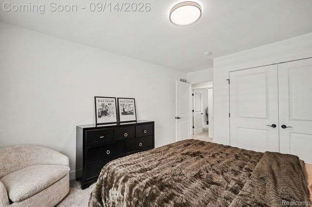19266 Thompson Drive, Macomb Township, MI 48042