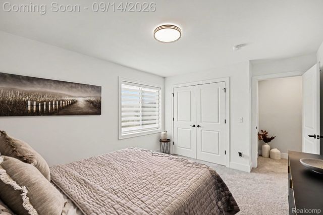 19266 Thompson Drive, Macomb Township, MI 48042