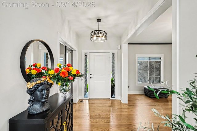 19266 Thompson Drive, Macomb Township, MI 48042