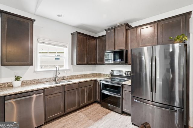 708 Thistle Court, Locust Grove, GA 30248