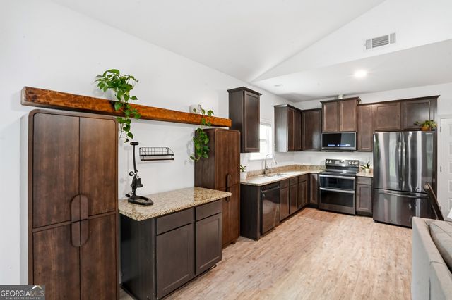 708 Thistle Court, Locust Grove, GA 30248