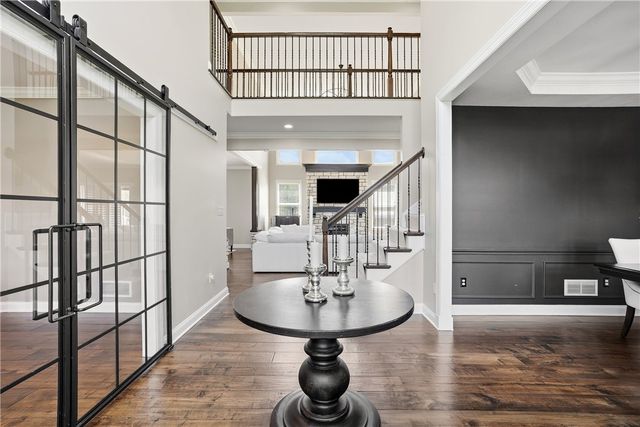 306 Hedgerow Dr, Peters Twp, PA 15367