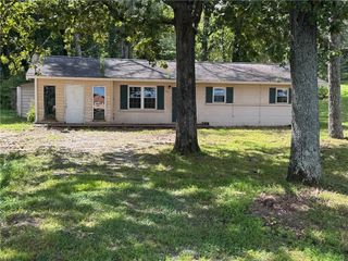90 Smiley Ingram SE Road, Cartersville, GA 30121