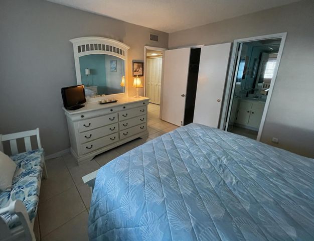 651 Pine Drive 207, Pompano Beach, FL 33060