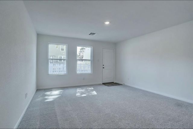 351 Red Clover, Livingston, TX 77351