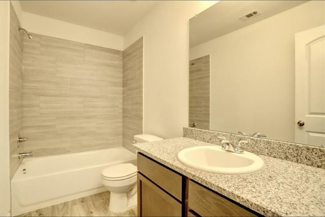 351 Red Clover, Livingston, TX 77351