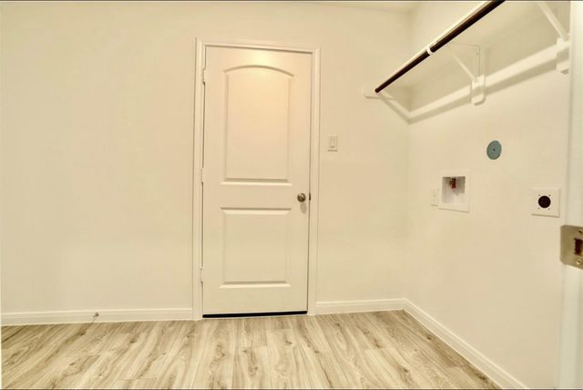 351 Red Clover, Livingston, TX 77351