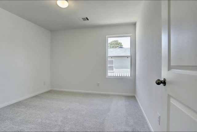 351 Red Clover, Livingston, TX 77351