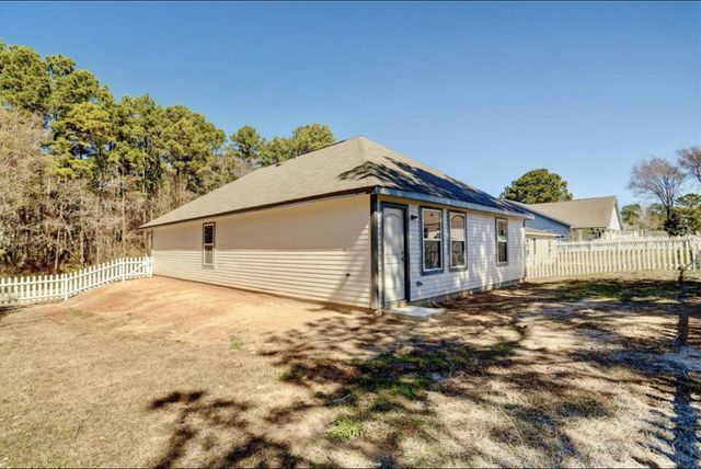 351 Red Clover, Livingston, TX 77351
