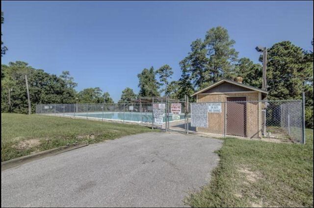 351 Red Clover, Livingston, TX 77351