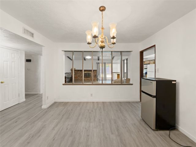 7717 Acapulco Road, Fort Worth, TX 76112