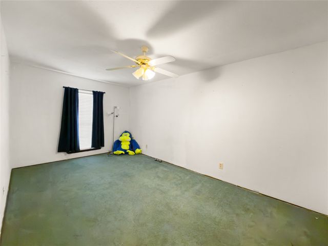 7717 Acapulco Road, Fort Worth, TX 76112