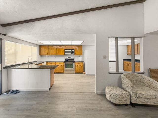 7717 Acapulco Road, Fort Worth, TX 76112