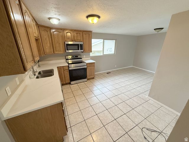 459 N DOROTHEA WAY, Salt Lake City, UT 84116