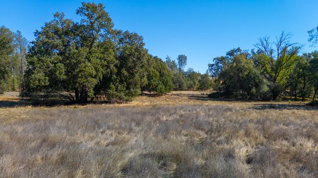 00 Honeybee Road, Redding, CA 96001