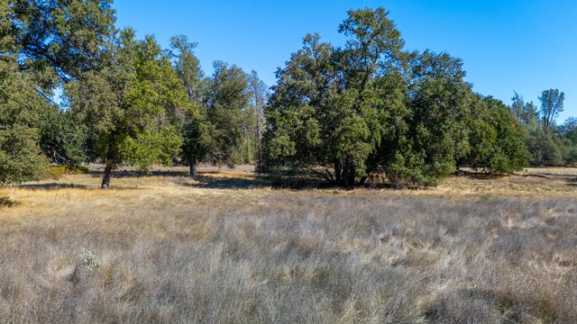 00 Honeybee Road, Redding, CA 96001