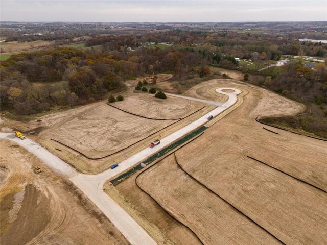 Oak Meadow Lot #24, Solon, IA 52333