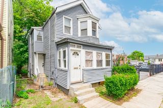 11 Sunset Ave, Newark City, NJ 07106