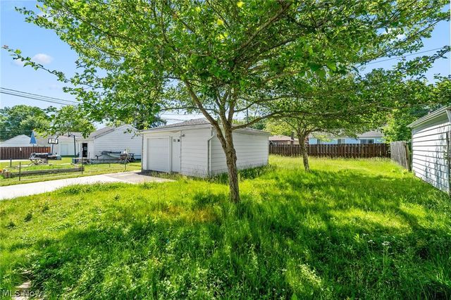 13410 Hathaway Road, Garfield Heights, OH 44125
