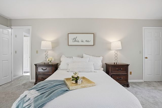 61 Hillando Dr, Shrewsbury, MA 01545