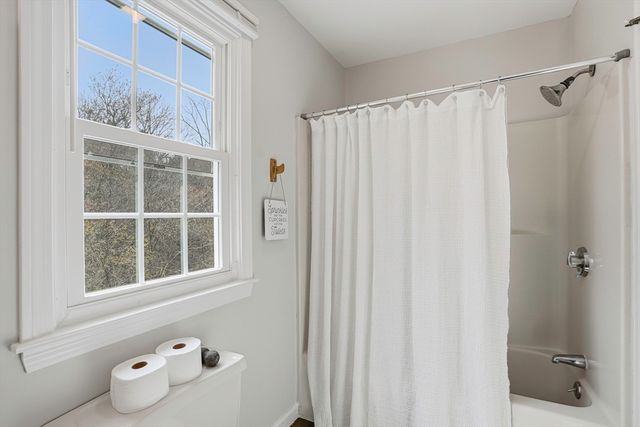 61 Hillando Dr, Shrewsbury, MA 01545