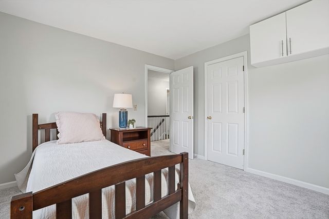 61 Hillando Dr, Shrewsbury, MA 01545